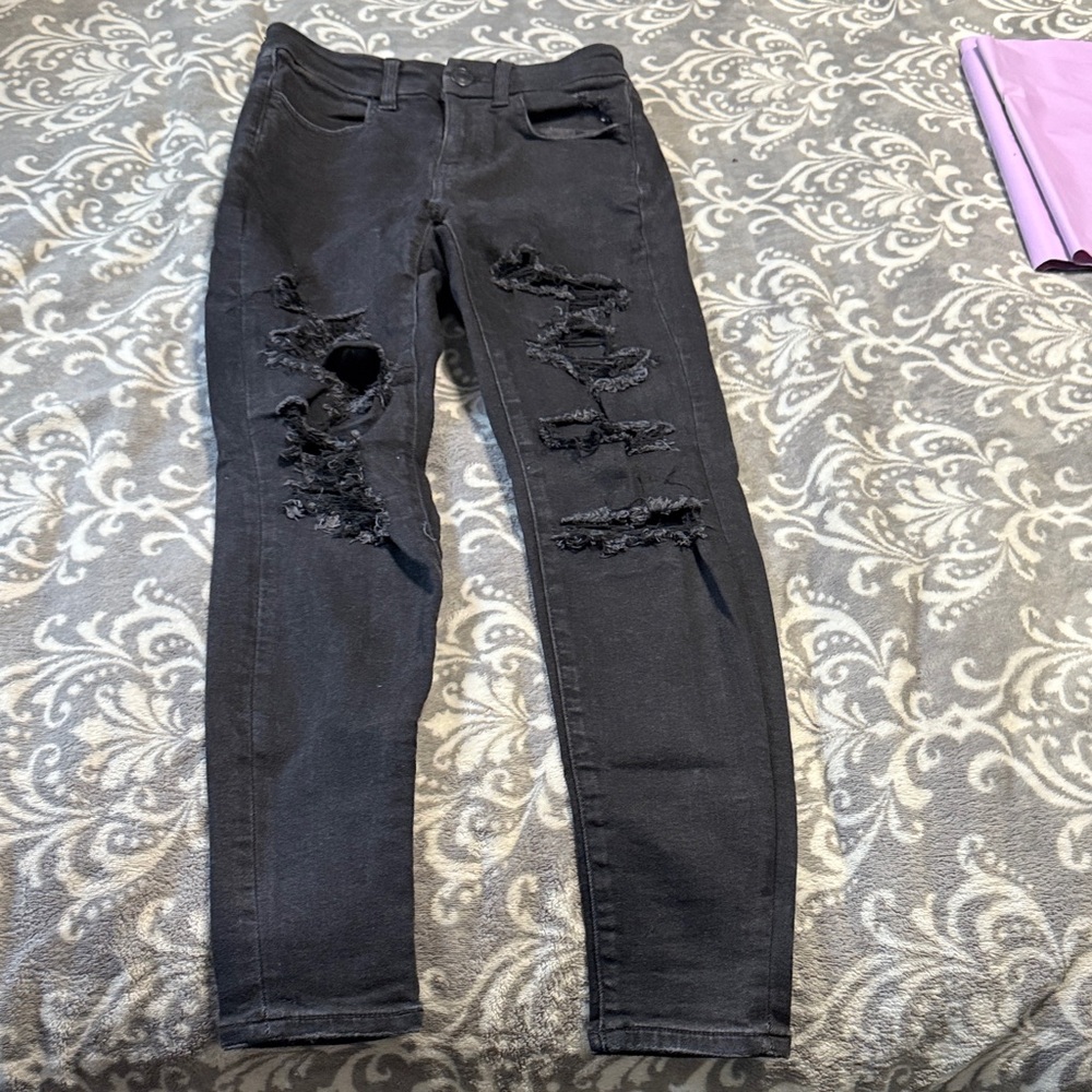 American Eagle Outfitters Black Distressed Skinny Jeans